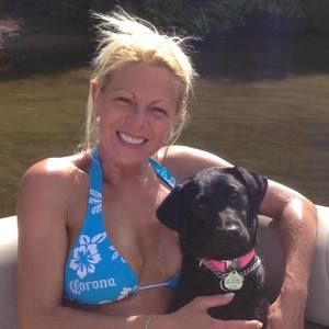 Meet your Posher, Julie